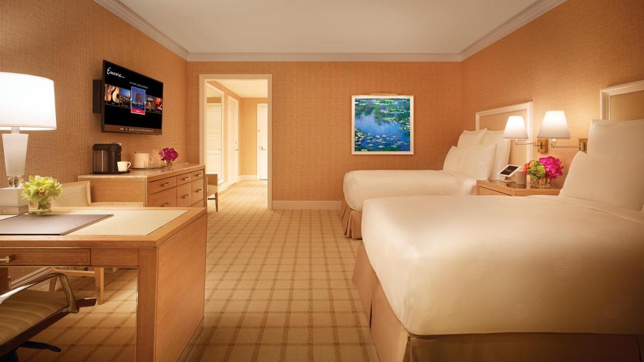 Encore Boston Harbor Everett Екстер'єр фото A guest room at Wynn