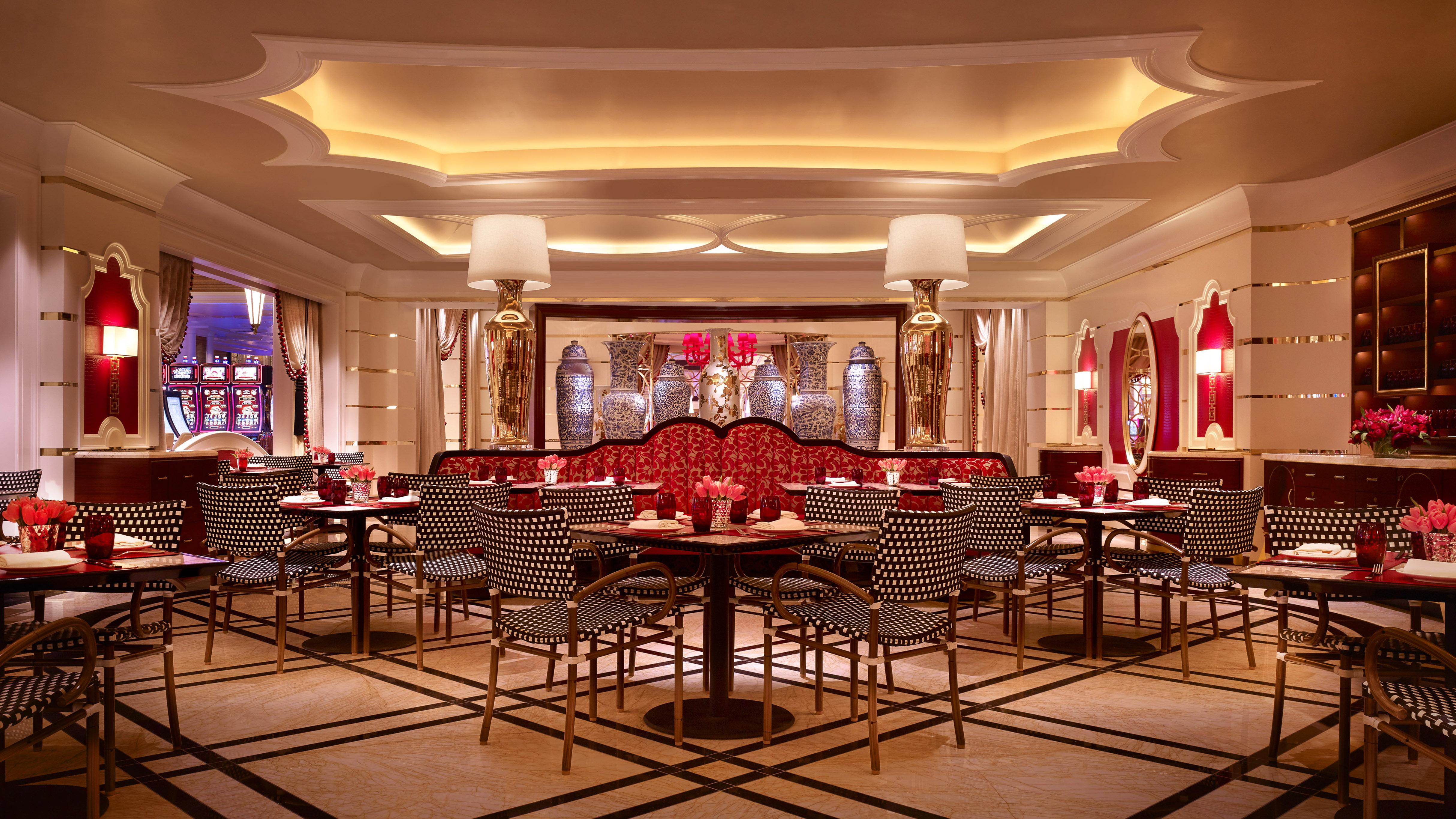Encore Boston Harbor Everett Екстер'єр фото The interior of the restaurant