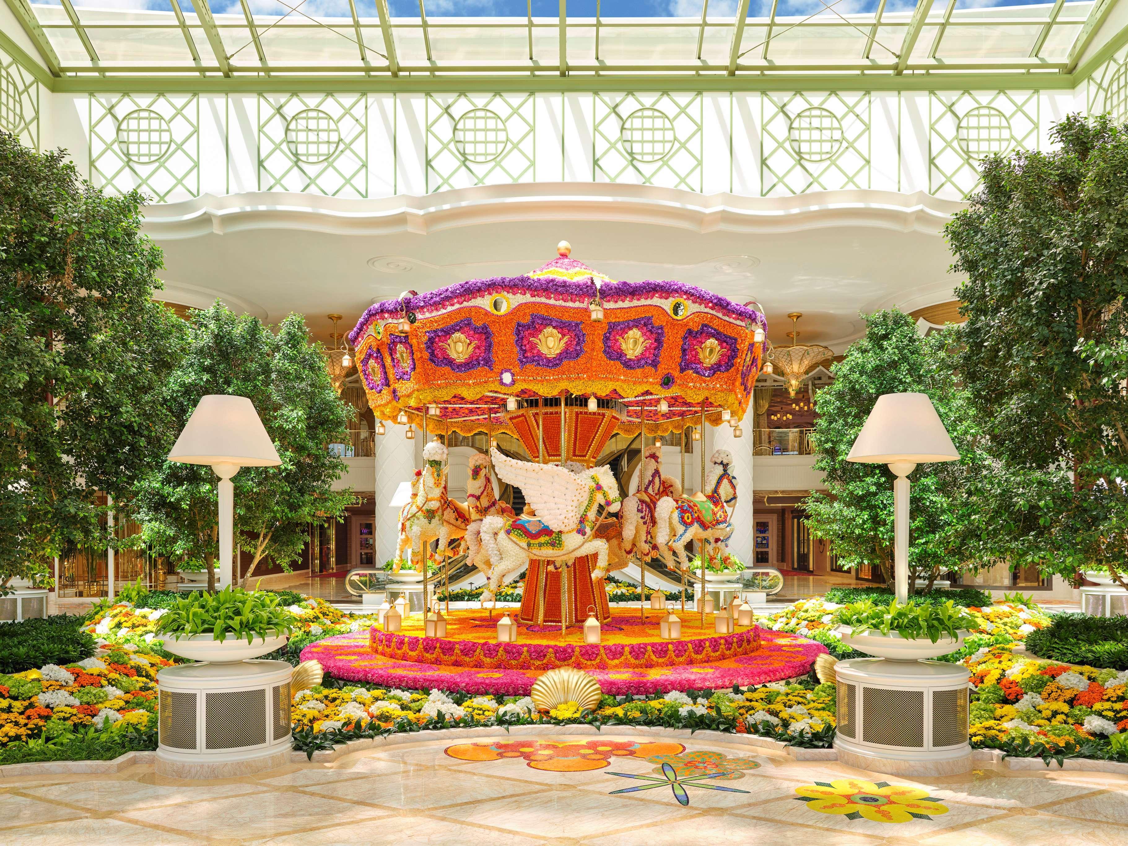 Encore Boston Harbor Everett Екстер'єр фото The Carousel at Wynn