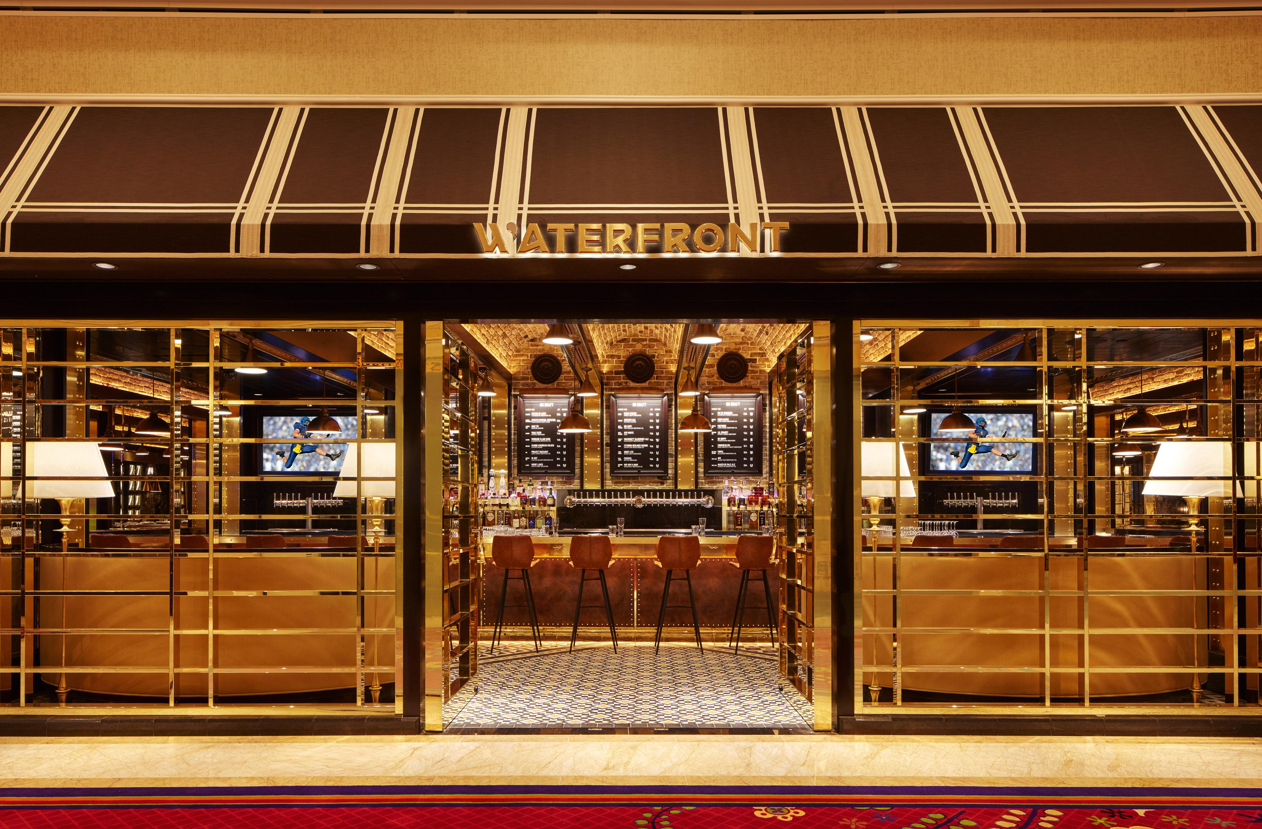 Encore Boston Harbor Everett Екстер'єр фото Waterfront Bar